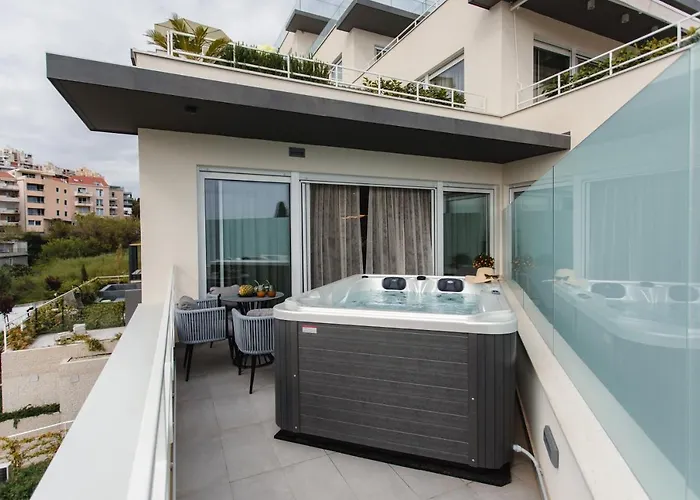 Appartement Front Maal, Private & Parking *