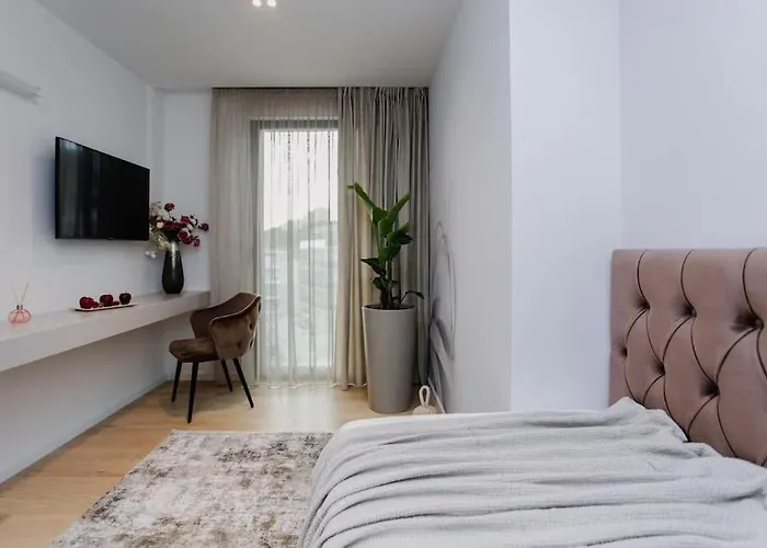 Appartement Front Maal, Private & Parking