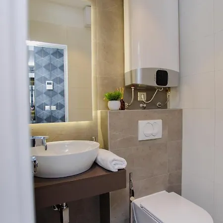 Front Maal, Private & Parking Appartement